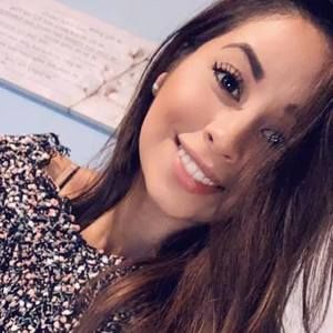 Meet your Posher, Stacie